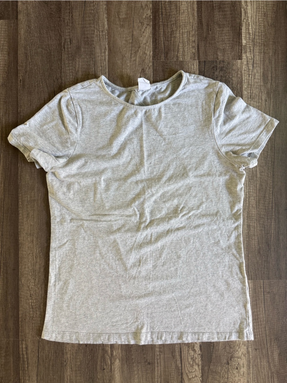 Melrose & Market Top Gray Short Sleeve Top Cut Out Back Size Large
